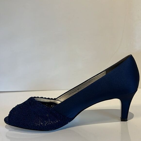 Adrianna Papell Navy Blue Satin Peep Toe Kitten Heel Shoes Size 9.5W - Picture 5 of 11